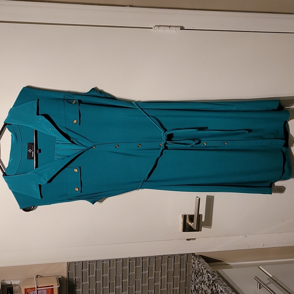 Ronni Nicole Emerald Green Shirt Dress